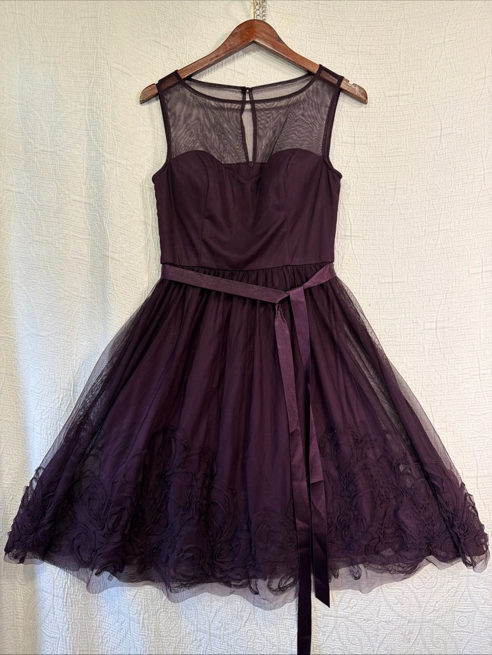 Eliza J Dress Women Size Medium Fit and Flare Sleeveless Plum Purple Party Cute
